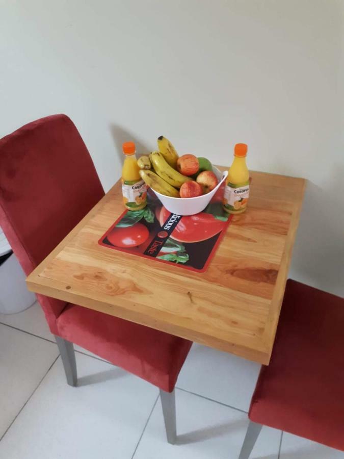 Max Garden And Pool Apartment Paramaribo Exterior foto